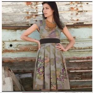 Anthropologie Floral Embroidered Green Dress Size 4